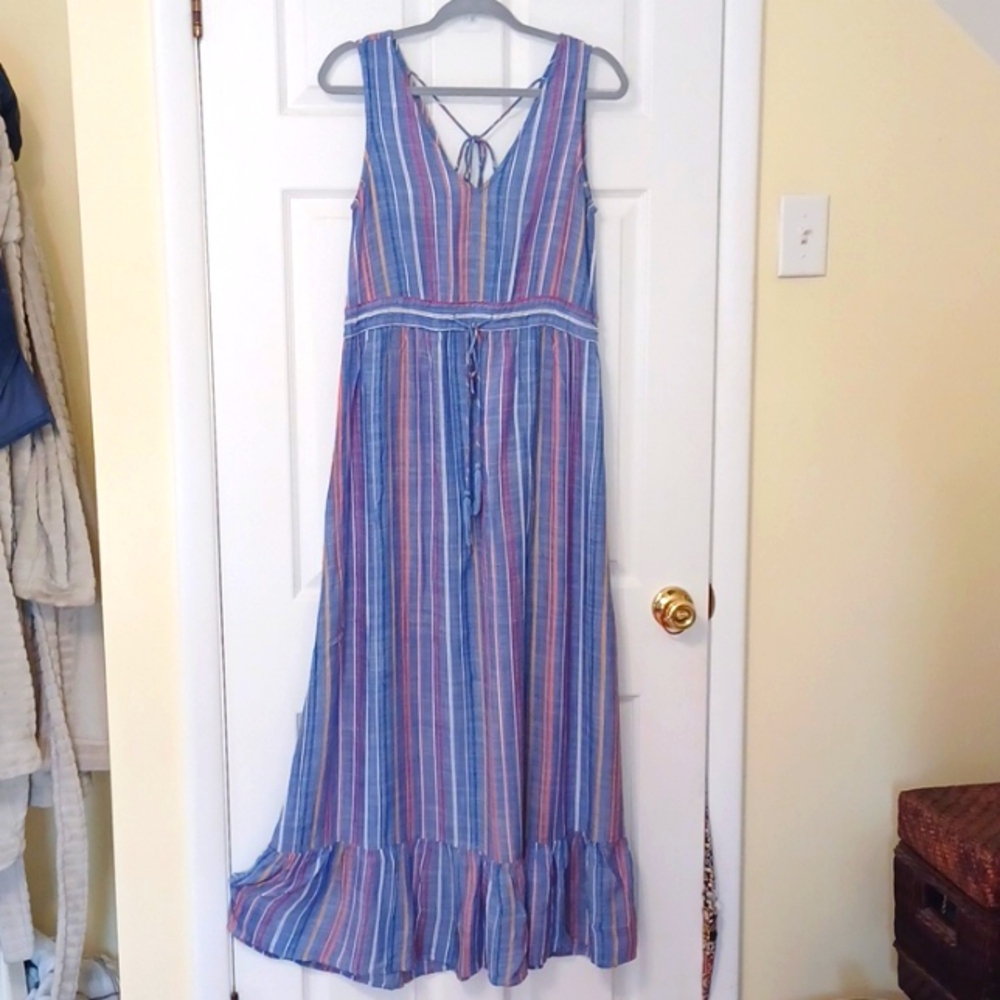 En Creme, sz S, (runs big) striped maxi dress in blue with multi color stripes.